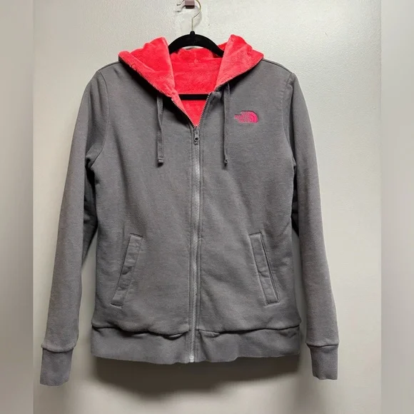 Reversible- The North Face Women’s Full-Zip w/ Hood Jacket - Picture 3 of 9